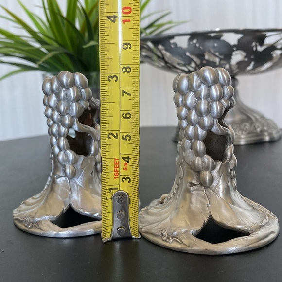 Pair Seagull pewter Canada 1989 candlestick  holders! Grapes and Grapevines - Picture 5 of 11